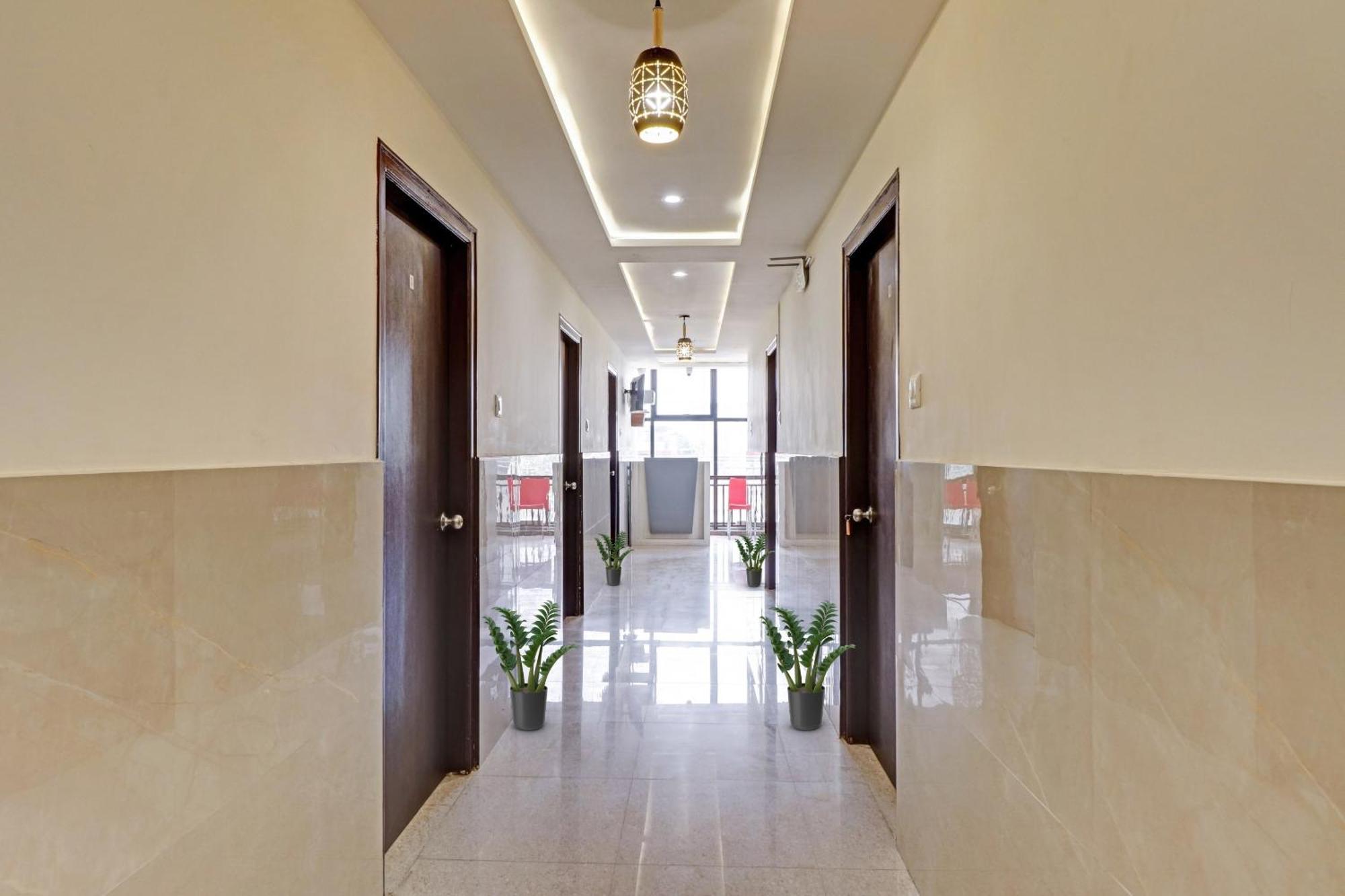 Hotel O Gn Nelli Suites Bangalore Extérieur photo